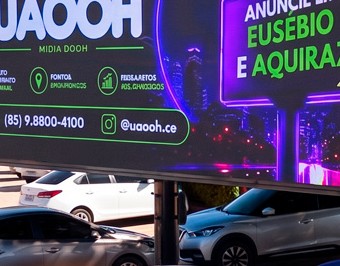 Painel de LED DOOH 9x3m P5 em Avenida de Fortaleza