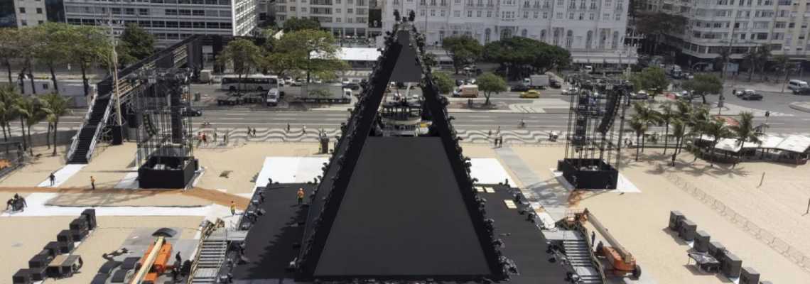 O Show do Século Está Chegando: Alok e o Espetáculo de LED no Centenário do Copacabana Palace