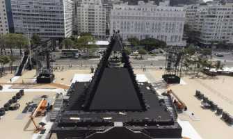O Show do Século Está Chegando: Alok e o Espetáculo de LED no Centenário do Copacabana Palace