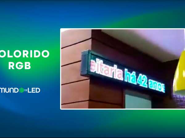 Painel de LED Luminoso, letreiro digital 135cm x 23cm