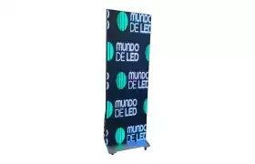 Totem de LED P4 Full Color - Painel 193x65cm para Uso Interno de Alta Definição