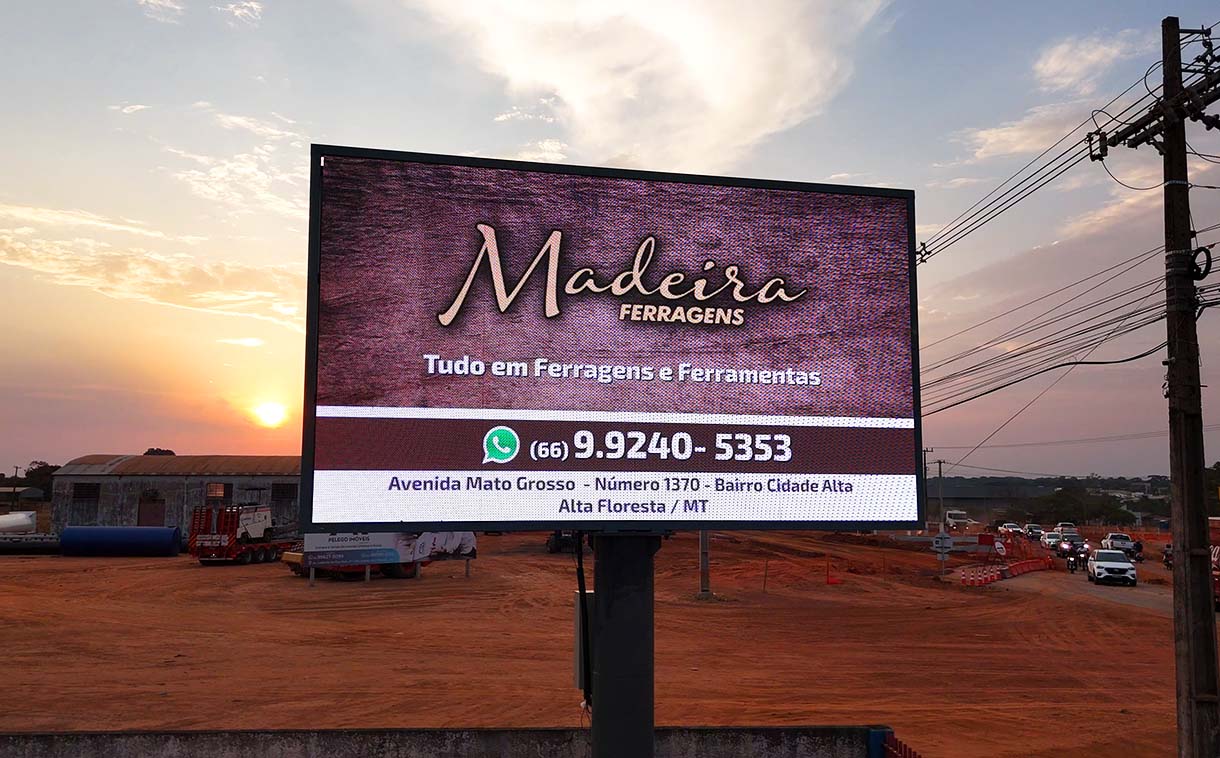 Painel de LED para lateral de campo