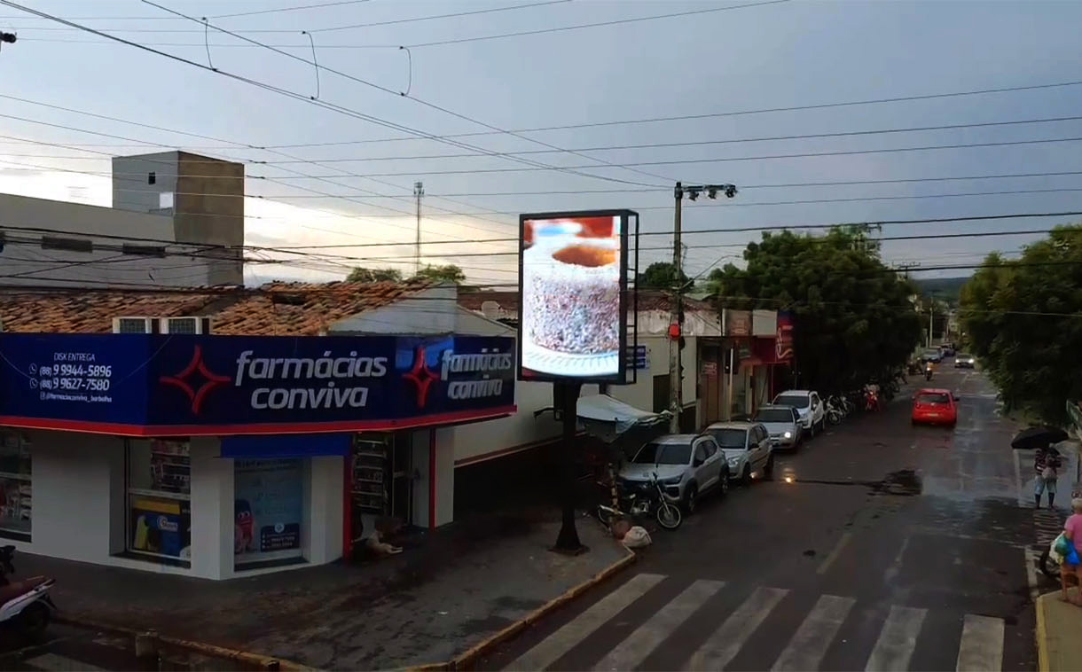 Painel de LED para lateral de campo