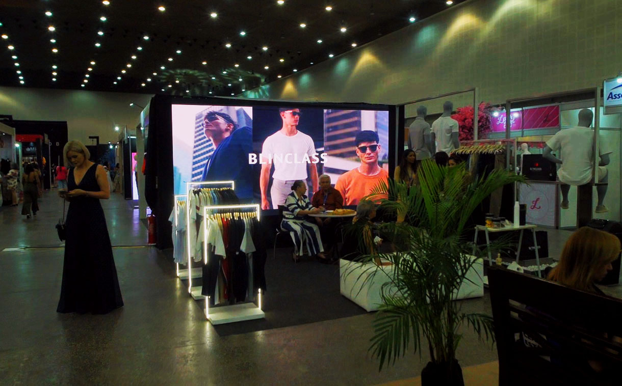 Painel de LED para lateral de campo