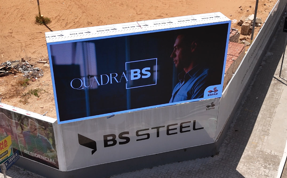 Painel de LED para lateral de campo