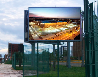 Painel de LED Outdoor GIGANTE P8 de 8m x 5m em Fortaleza - CE