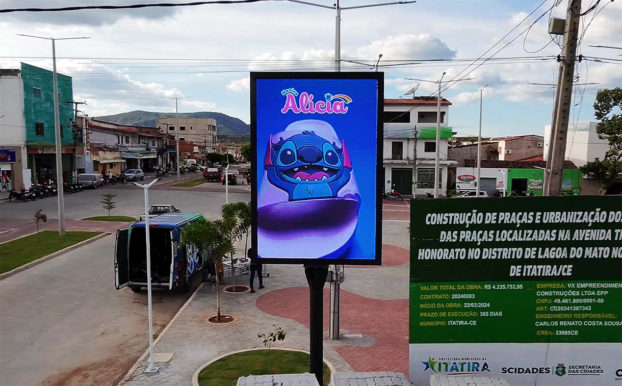 Painel de LED para lateral de campo