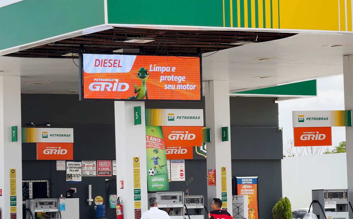 Painel de LED para lateral de campo