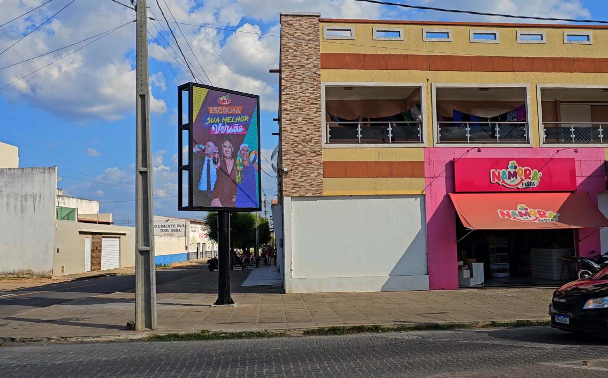 Painel de LED para lateral de campo