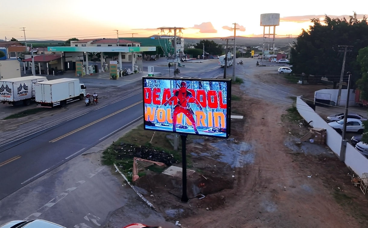 Painel de LED para lateral de campo