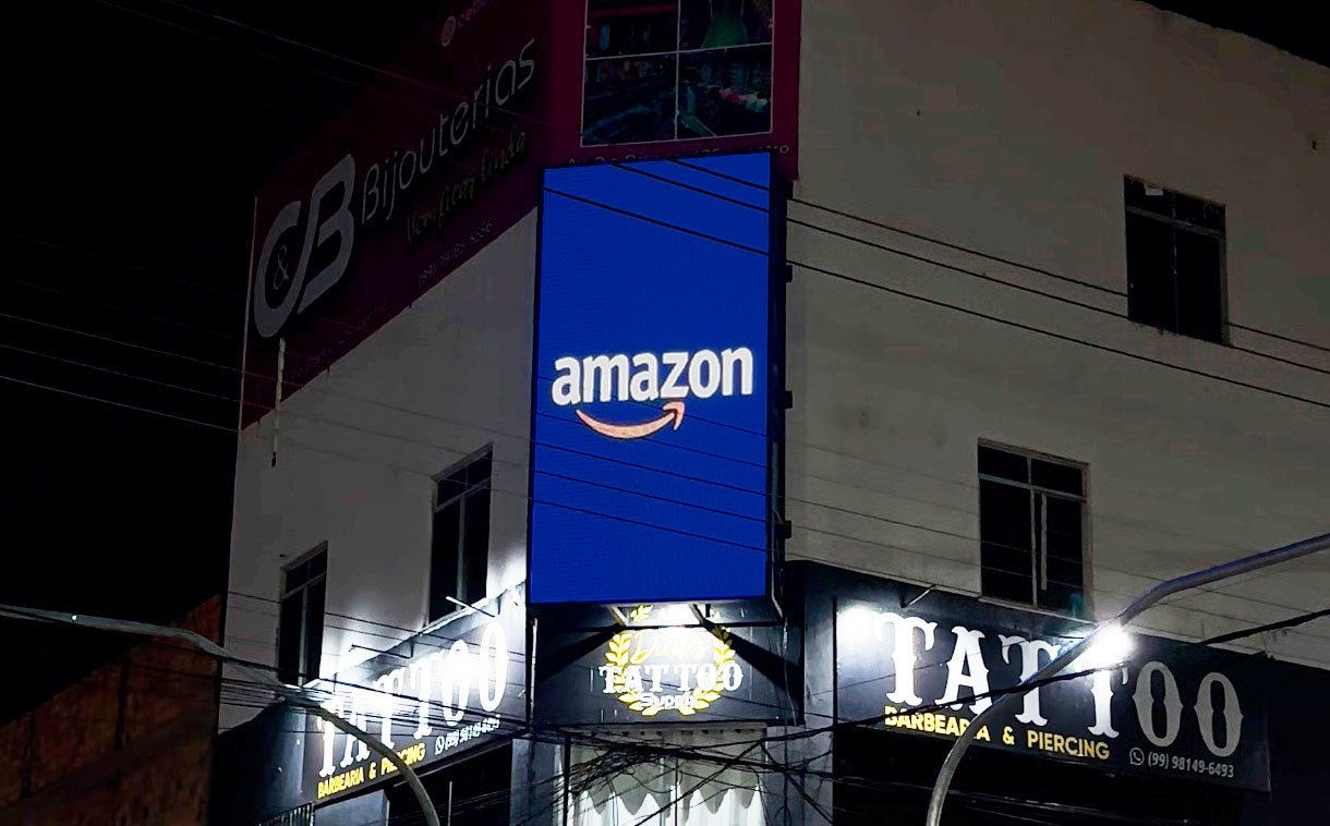 Painel de LED para lateral de campo