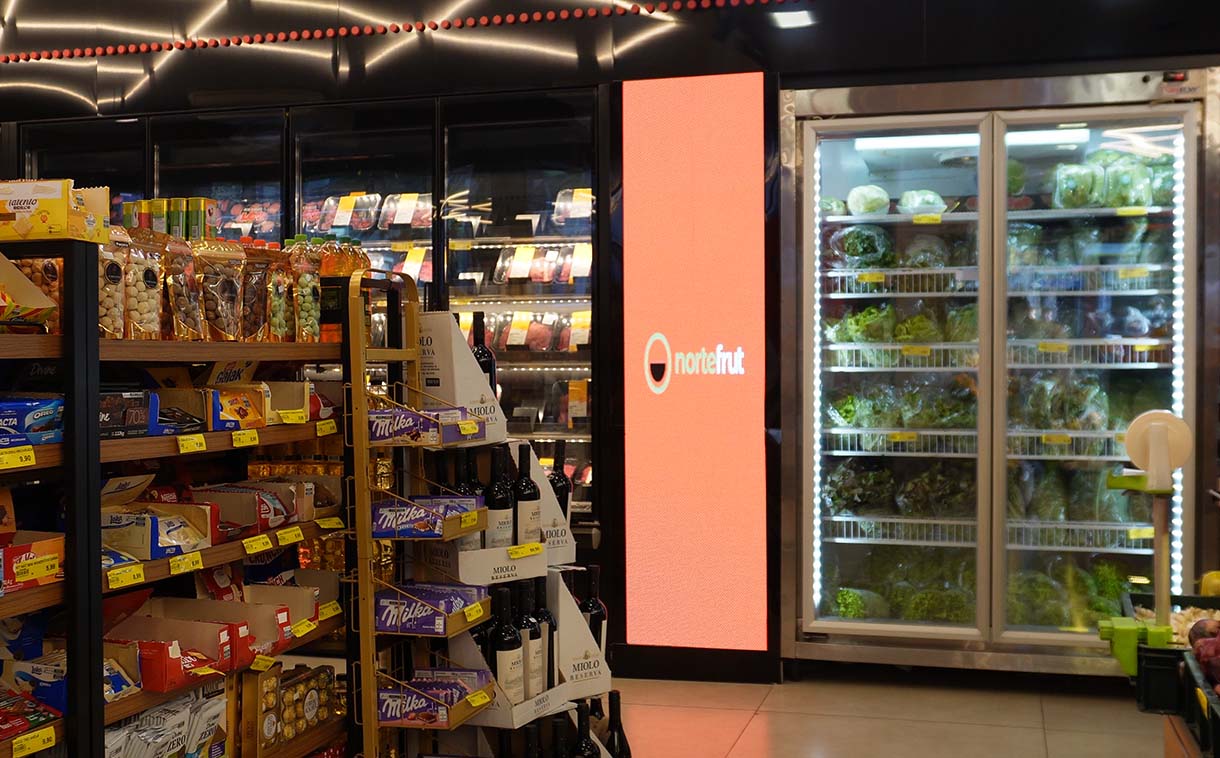 Painel de LED para lateral de campo