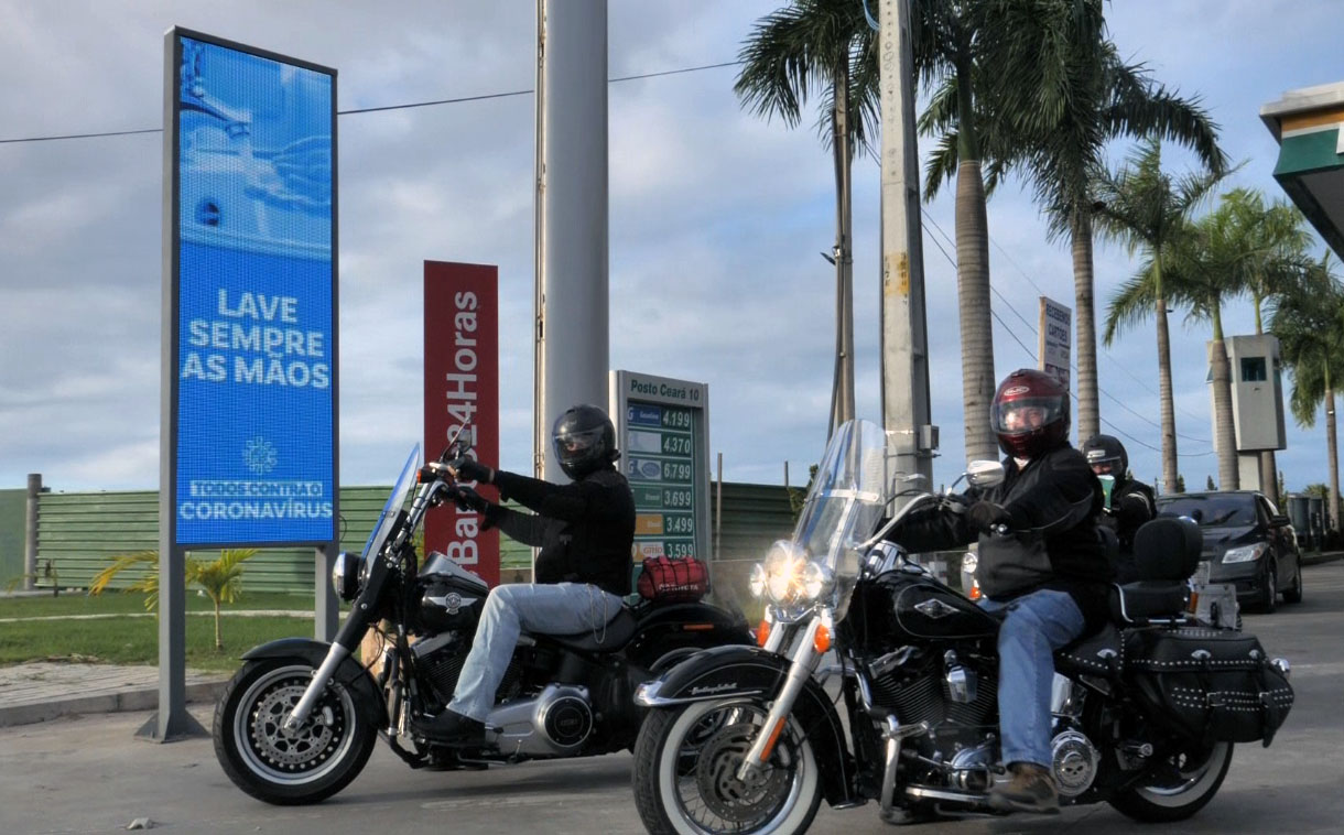 Painel de LED para lateral de campo