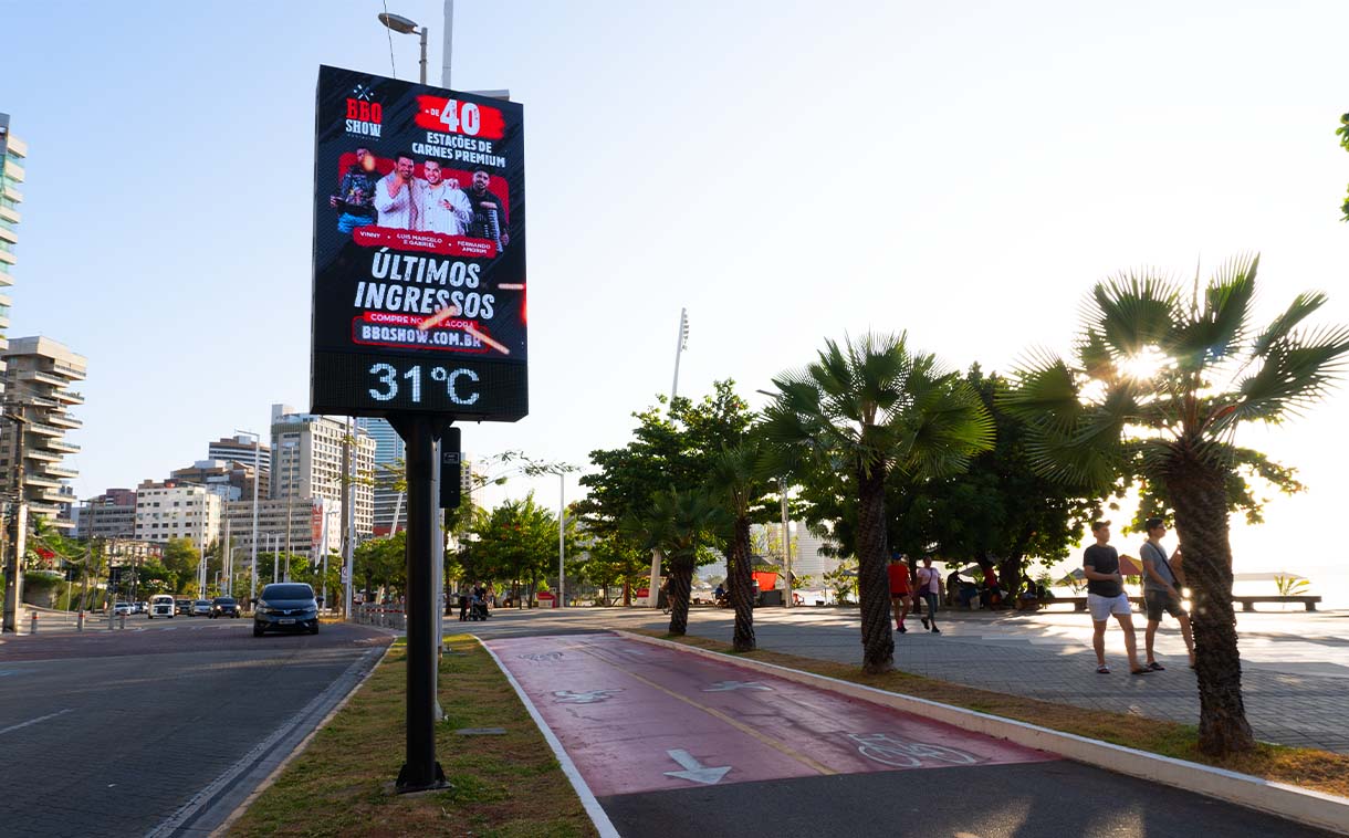 Painel de LED para lateral de campo