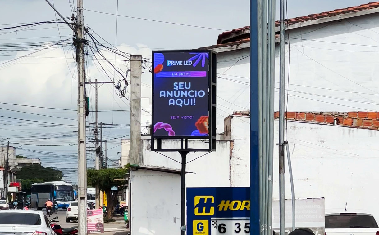 Painel de LED para lateral de campo