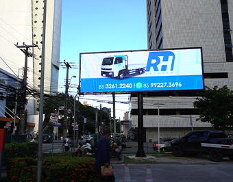 Mundo de LED entrega painel de LED P8 de 27 m² na capital cearense