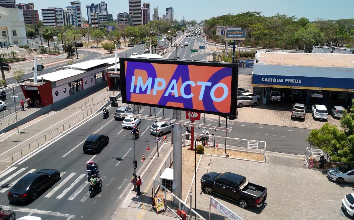 Painel de LED para lateral de campo