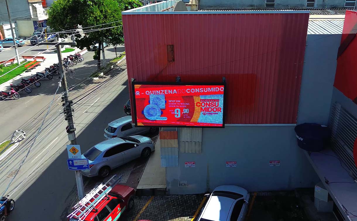 Painel de LED para lateral de campo