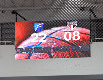 Mundo de LED no basquete: Unifacisa recebe painéis de LED P8 e eleva experiência esportiva.