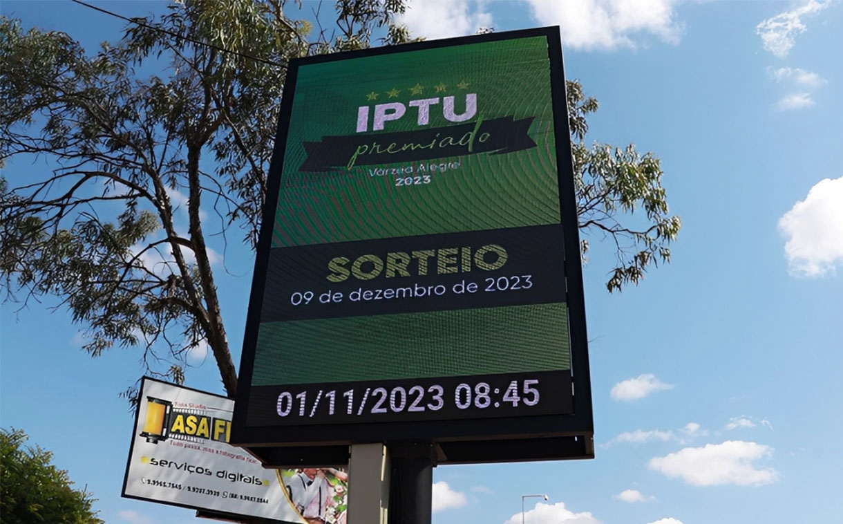 Painel de LED para lateral de campo
