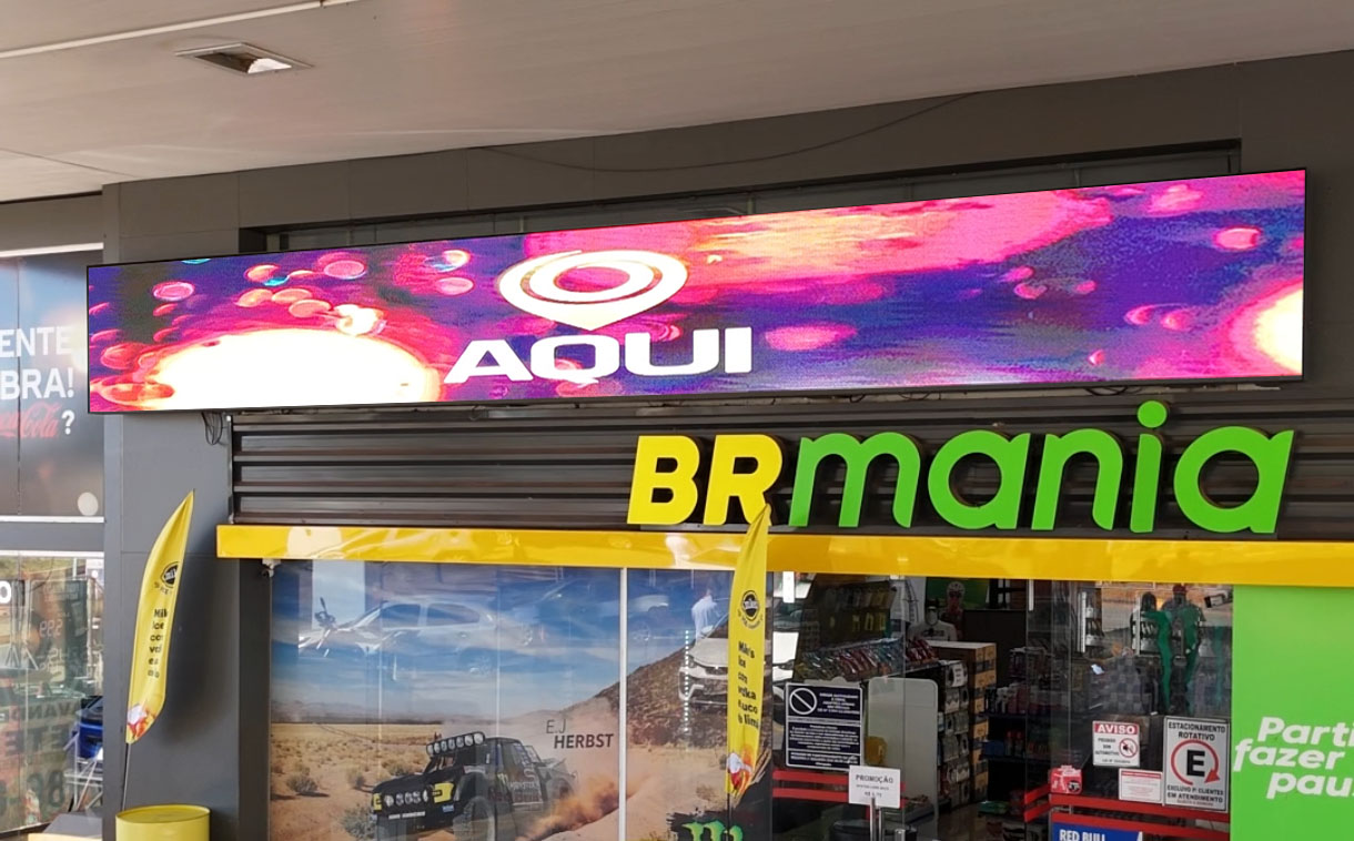 Painel de LED para lateral de campo