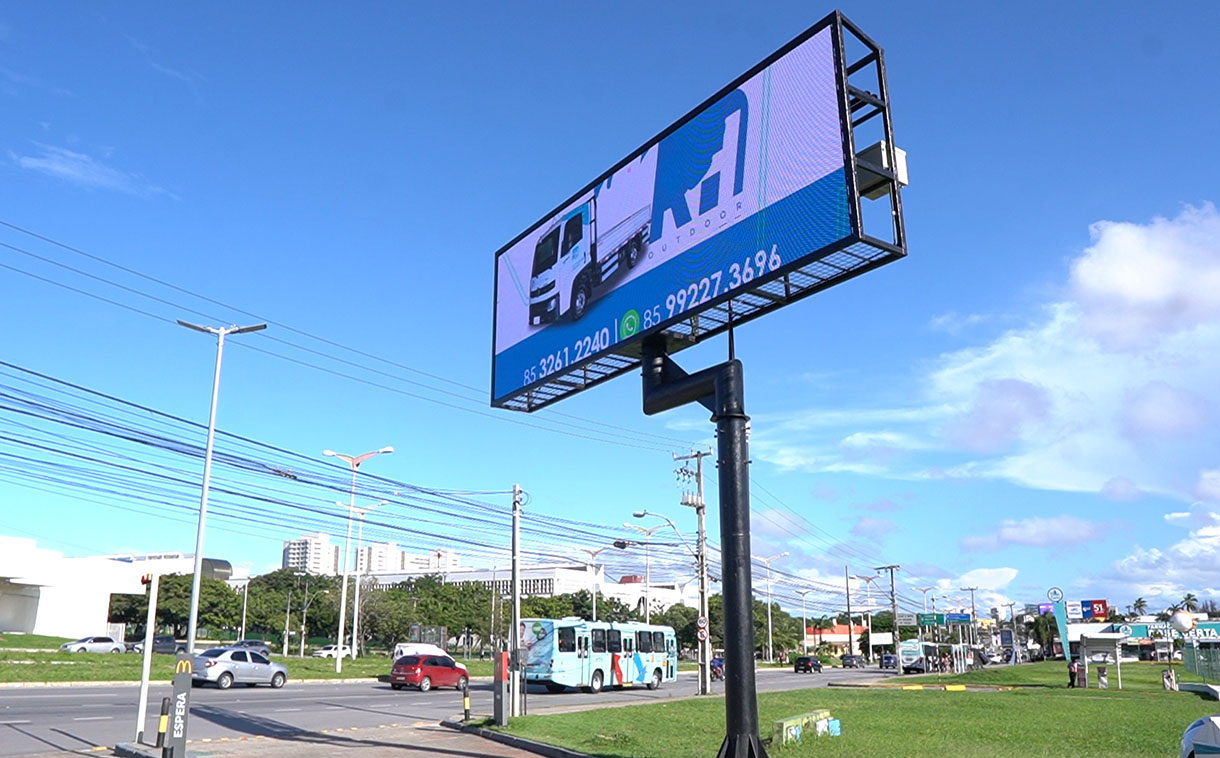 Painel de LED para lateral de campo